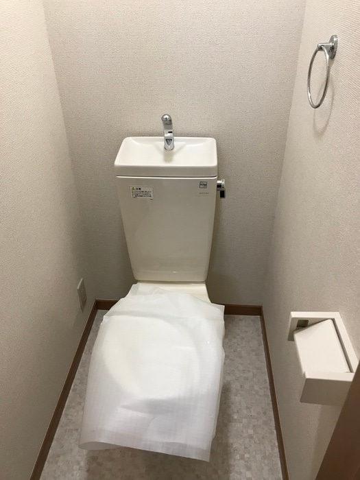 トイレ ストックヒルズ