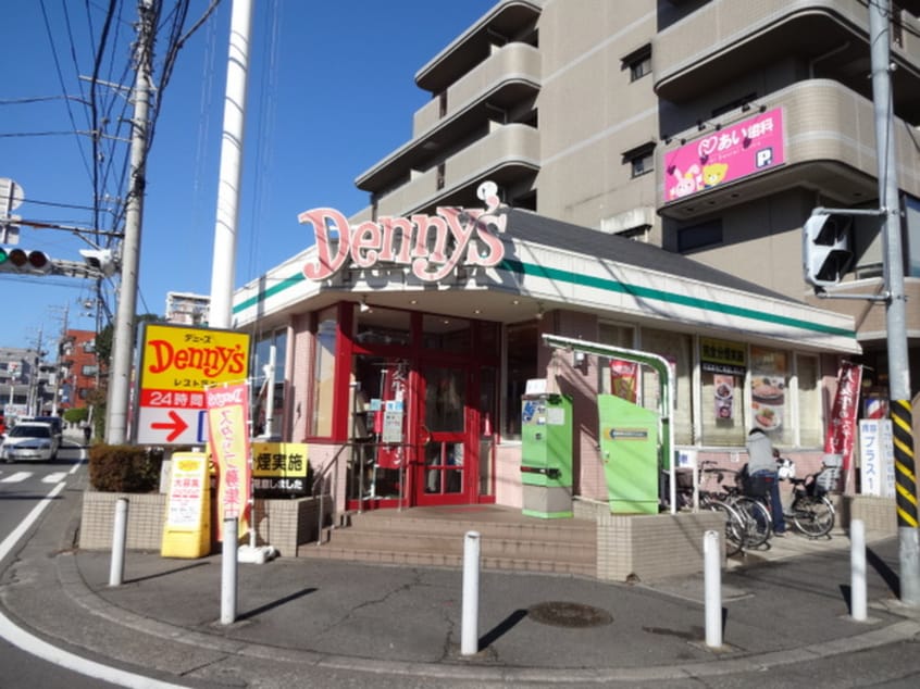 デニーズ田奈店(その他飲食（ファミレスなど）)まで106m ストックヒルズ