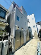 ラヴィエベール小岩の外観