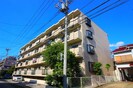 ファミール・メゾンの外観