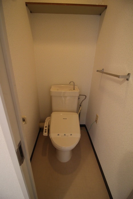 トイレ ファミール・メゾン