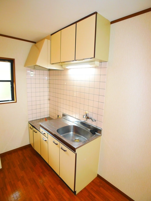 キッチン スペ－シア元町