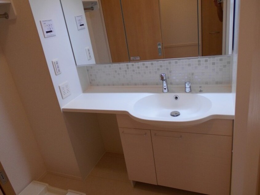 洗面 エスポワール　白鳥