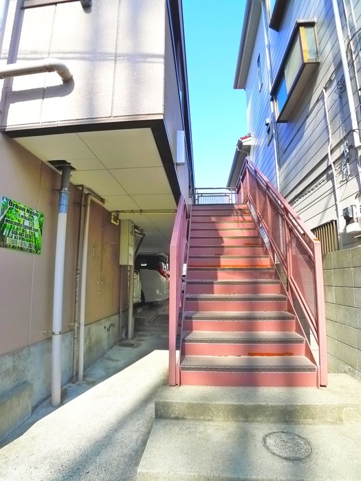 エントランス部分 ア－バンハイム