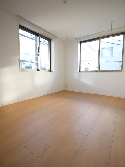 居室 ファヴォ－レ三軒茶屋