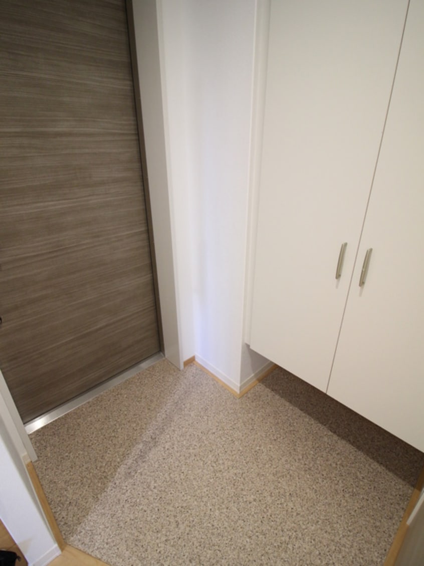 玄関 ファヴォ－レ三軒茶屋