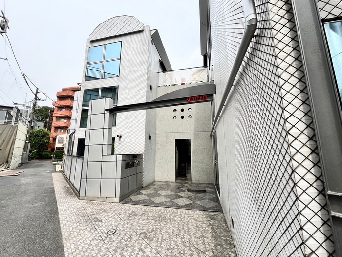 エントランス部分 サンテリア千駄ヶ谷