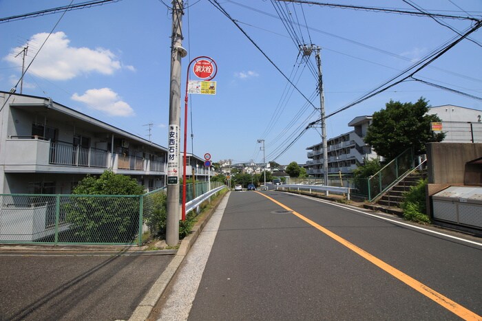 周辺環境 エステ－ト三ツ沢