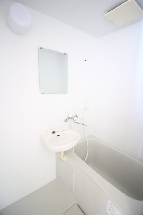 バス／シャワールーム等 エステ－ト三ツ沢