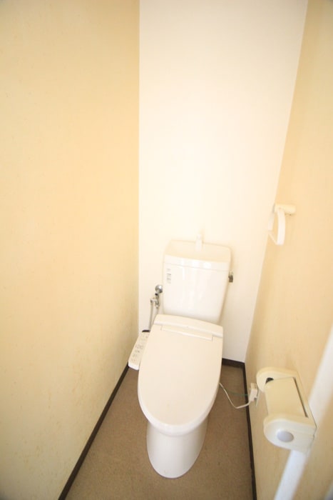 トイレ エステ－ト三ツ沢