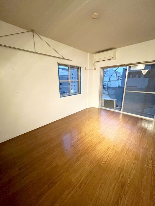 居室 K・K　HOUSE