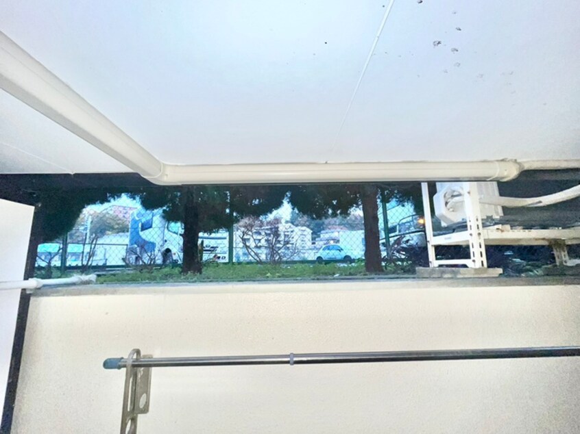 室内からの展望 アゼフィール