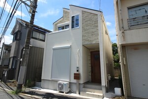 東和泉3丁目戸建