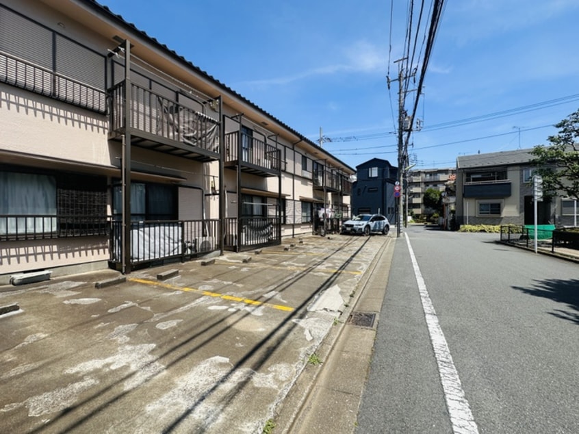 駐車場 藤三ハイツ