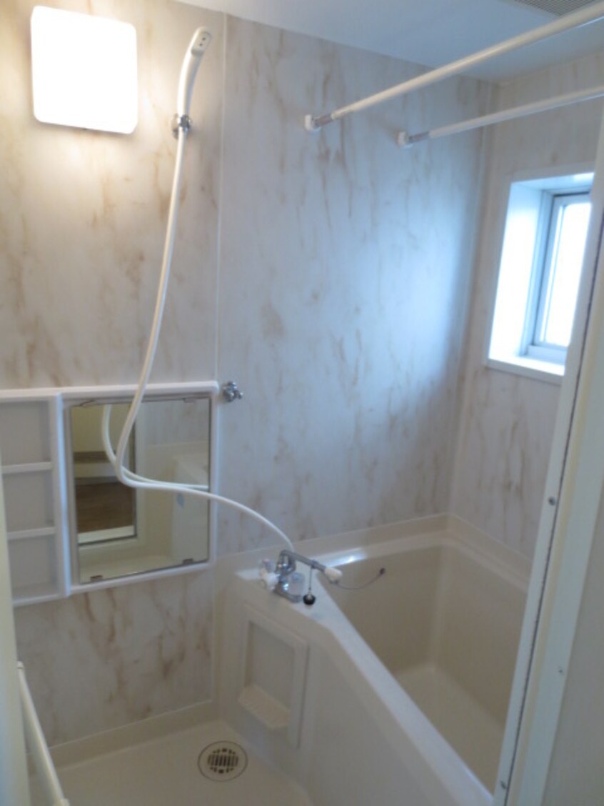 バス／シャワールーム等 メディオ湘南