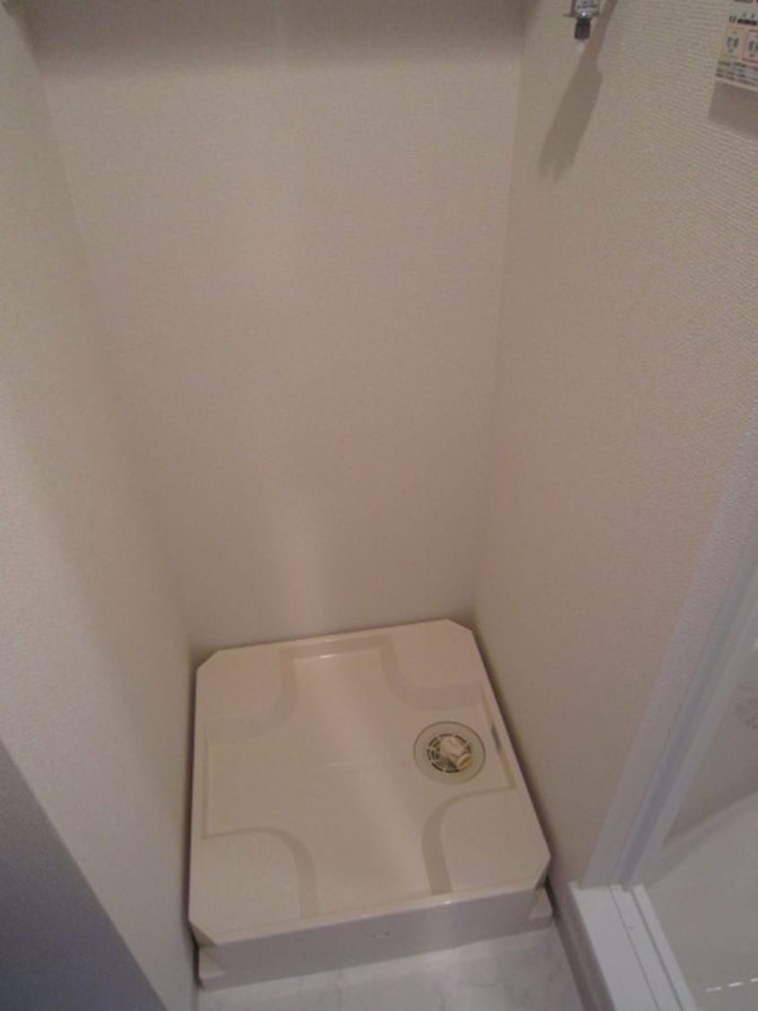 洗濯機置場 ヴィラフロ－レンス