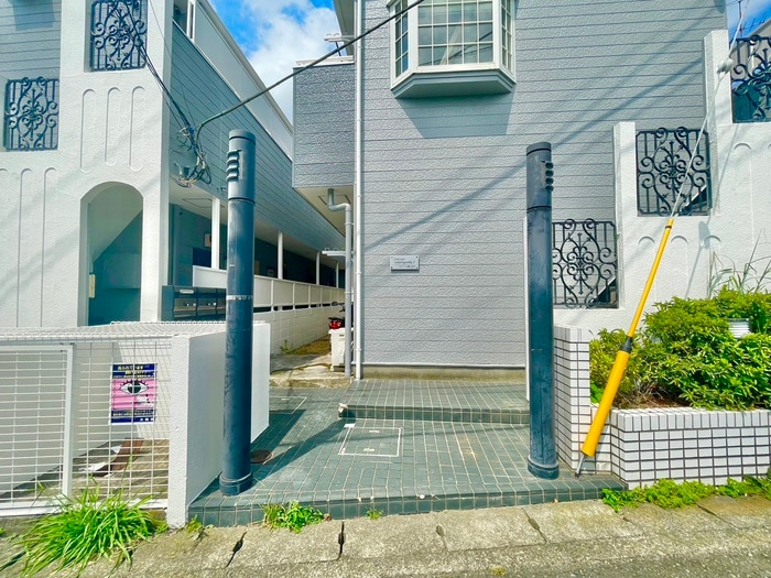 エントランス部分 スリージェ桜ヶ丘Ⅱ