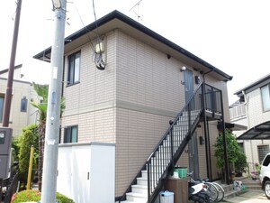 ハイツ吉津