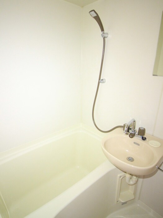 バス／シャワールーム等 コーポKAYAMA(105)