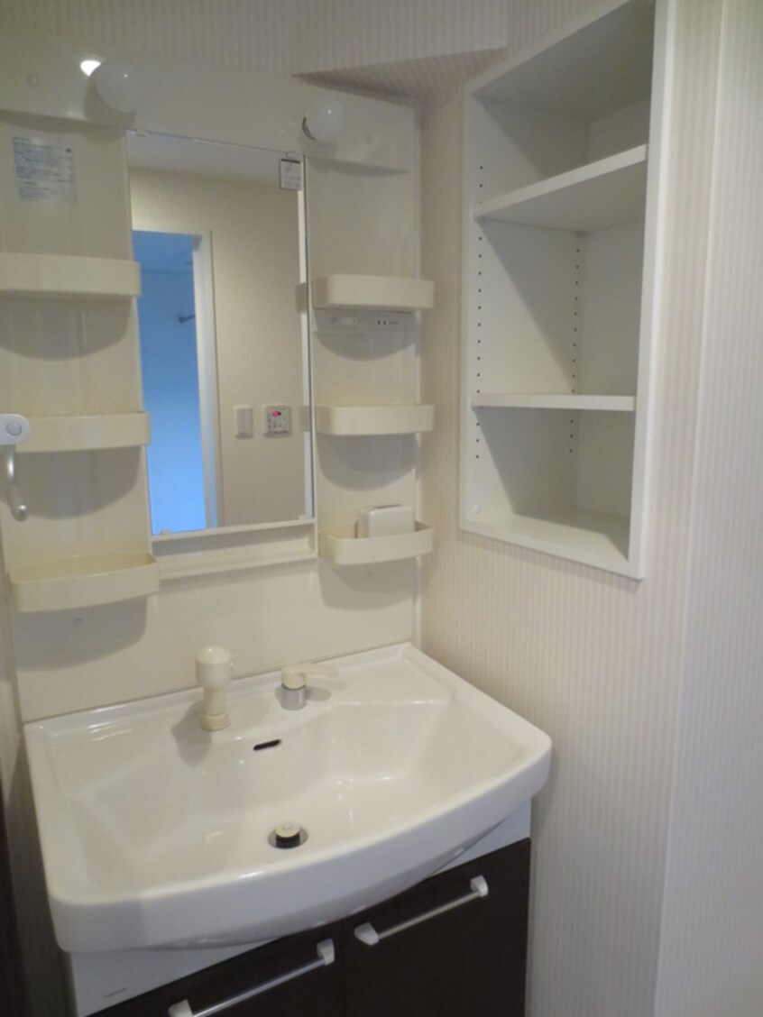 洗面 ラ・ボーン・ヴィ平井