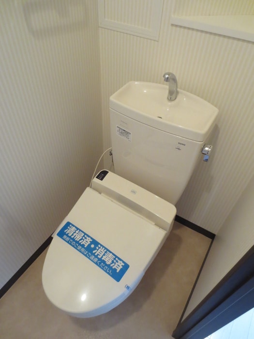 トイレ ラ・ボーン・ヴィ平井