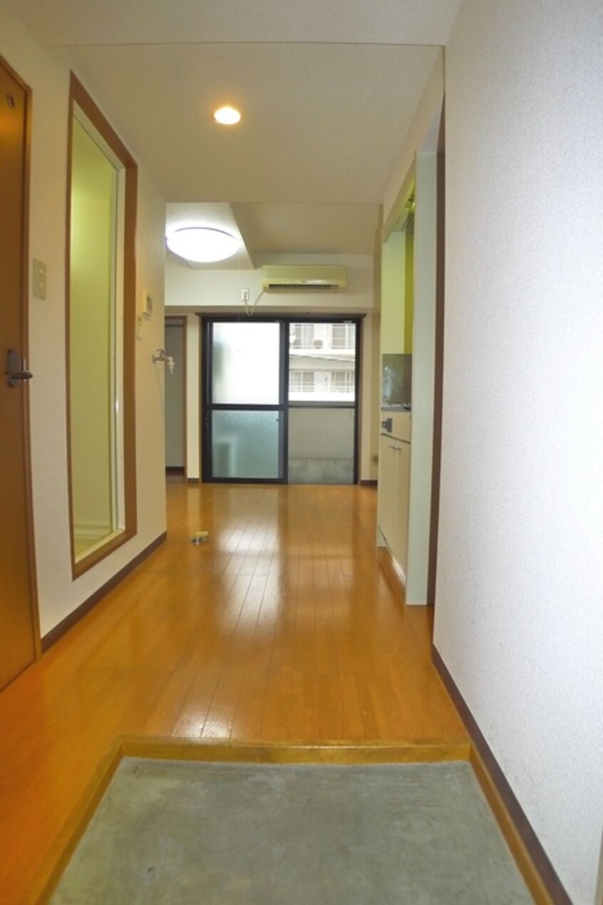 玄関 ベルクレール拾伍番館