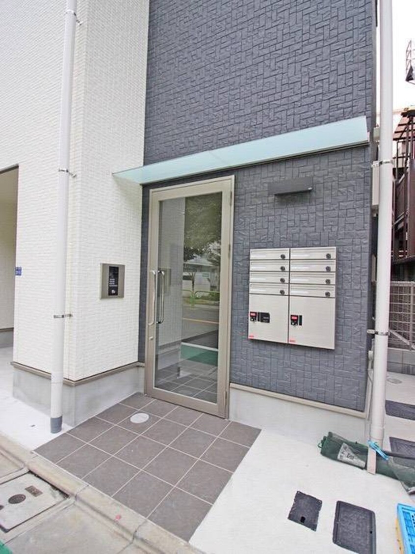 エントランス部分 ブランシュール