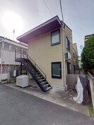 駒沢アパートメントの外観