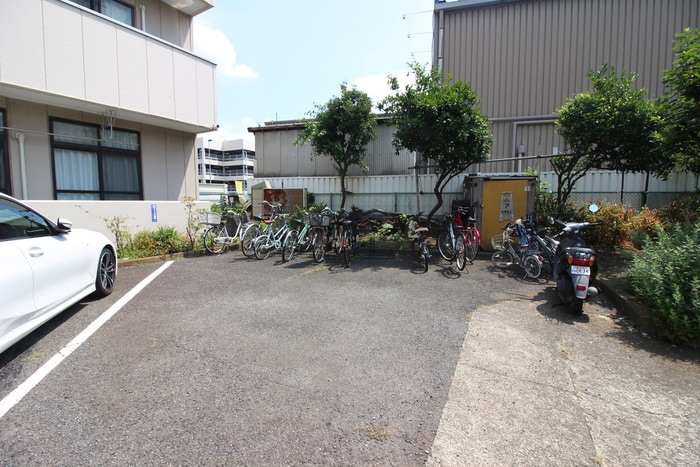 駐輪場 田中マンション