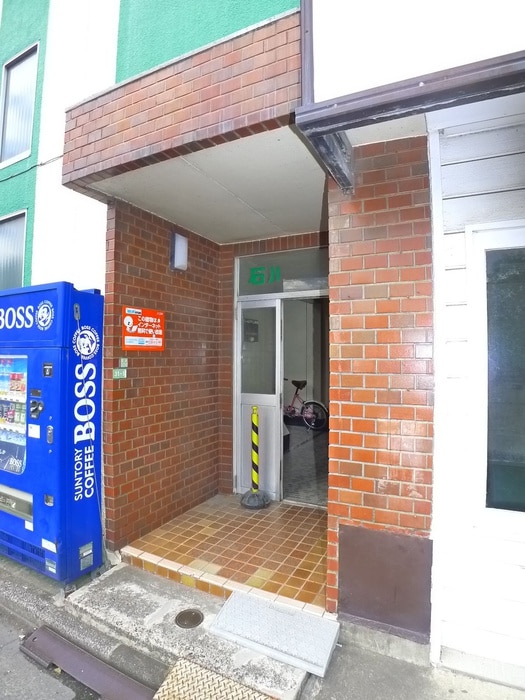 エントランス部分 石川コーポ