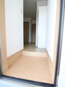 玄関 レフィ－ノ弘明寺