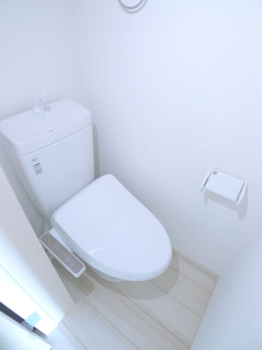 トイレ グランメゾン松戸