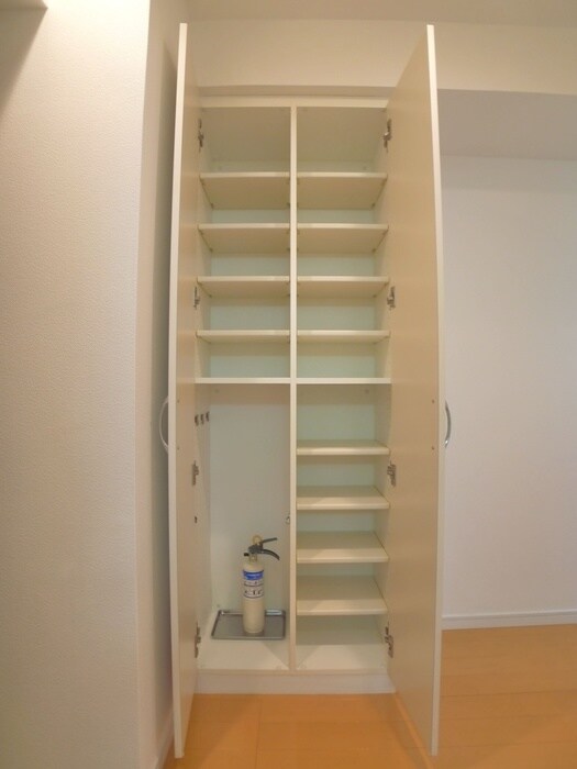 靴箱 プライムアーバン千住