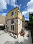 BRICKS三ツ境の外観