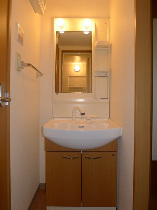 洗面 ルミナスコート・二ツ橋