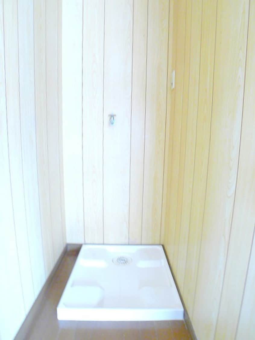 洗濯機置場 よろこび荘２