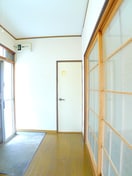 廊下 よろこび荘２