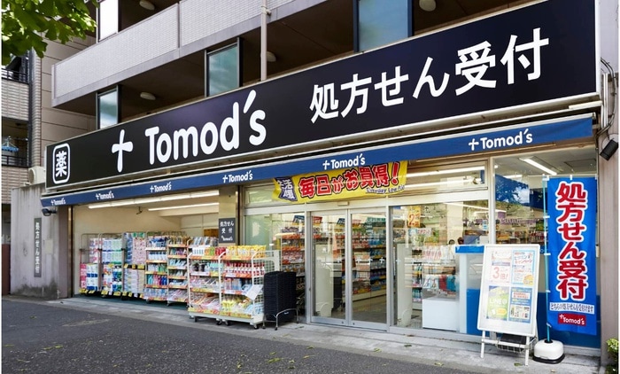 トモズ梅里店(ドラッグストア)まで170m EXAM高円寺南Ⅱ