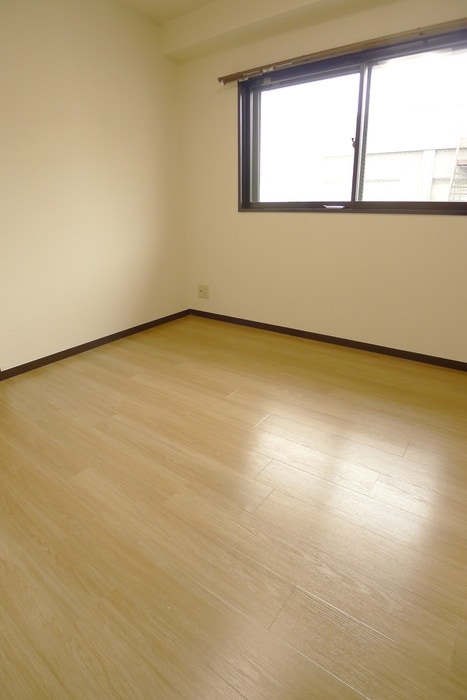 居室 ドームサンヒルズ