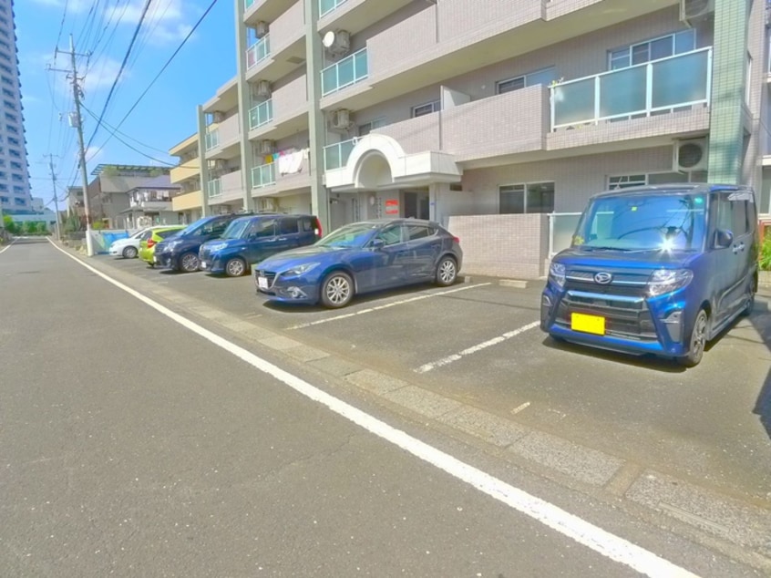 駐車場 エマーレふじみ野