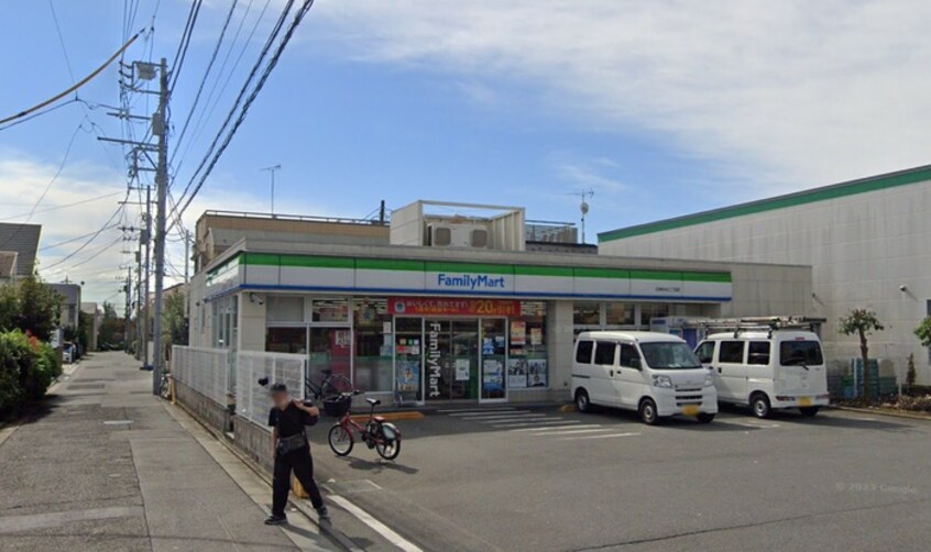 ファミリーマート　石神井台2丁目店(コンビニ)まで373m メゾンベレール