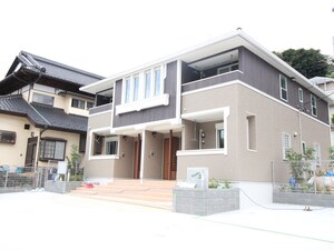 トラバス