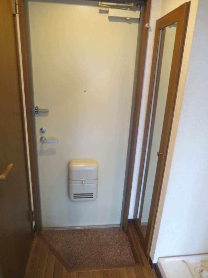 玄関 ステラ東門前