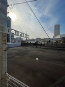 室内からの展望 さくら新子安
