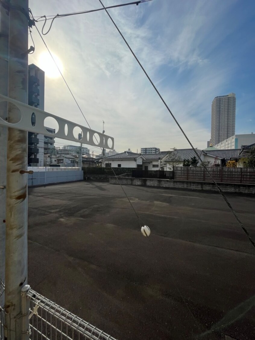 室内からの展望 さくら新子安