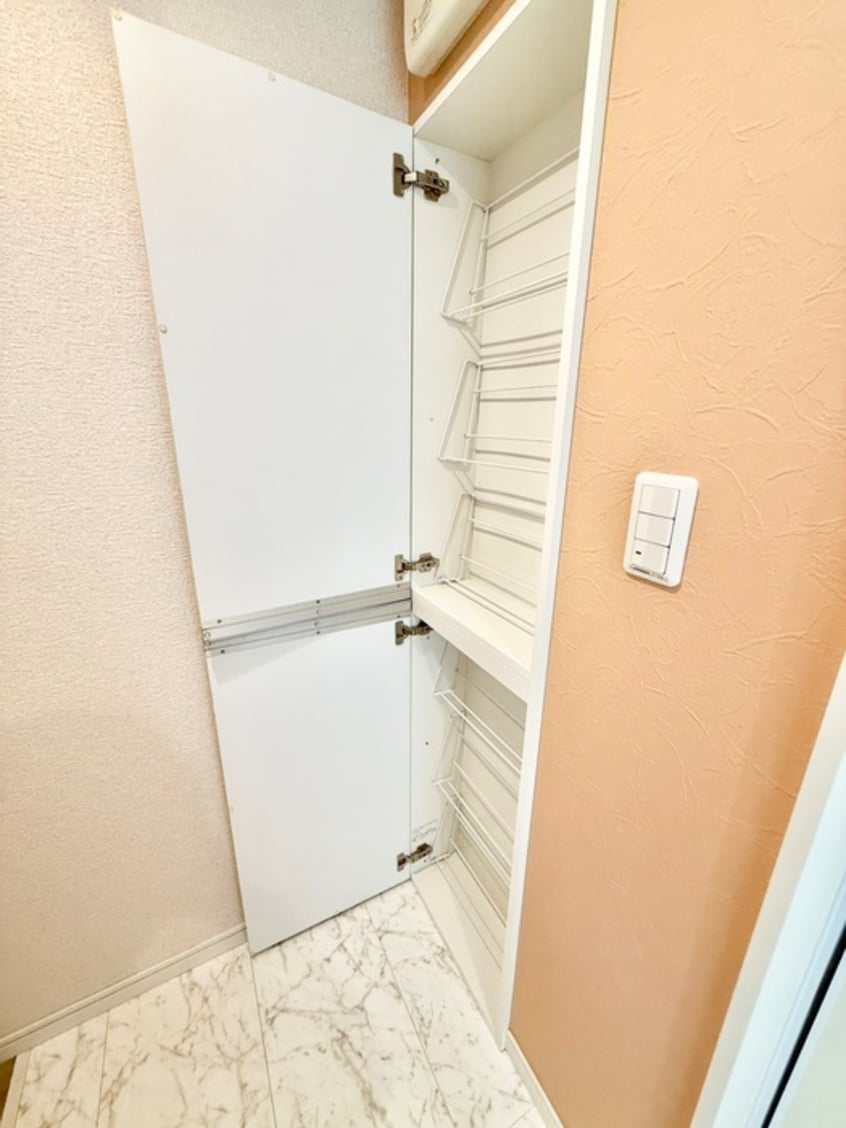 靴箱 さくら新子安