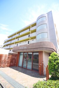 ベルヴィ－ユタナカ