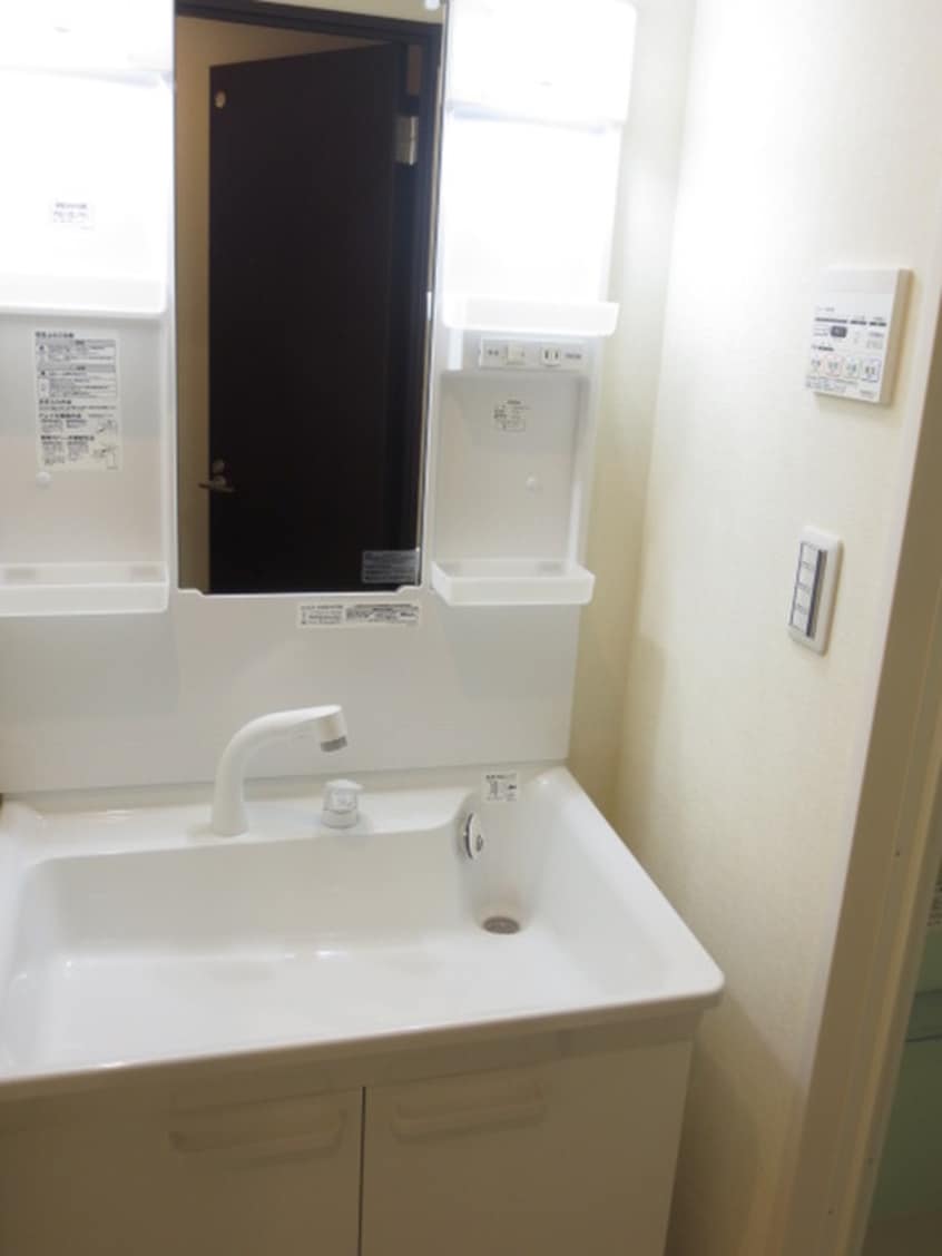 洗面 ラ・フェリ－チェ