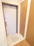 玄関 ベルクレールEAST