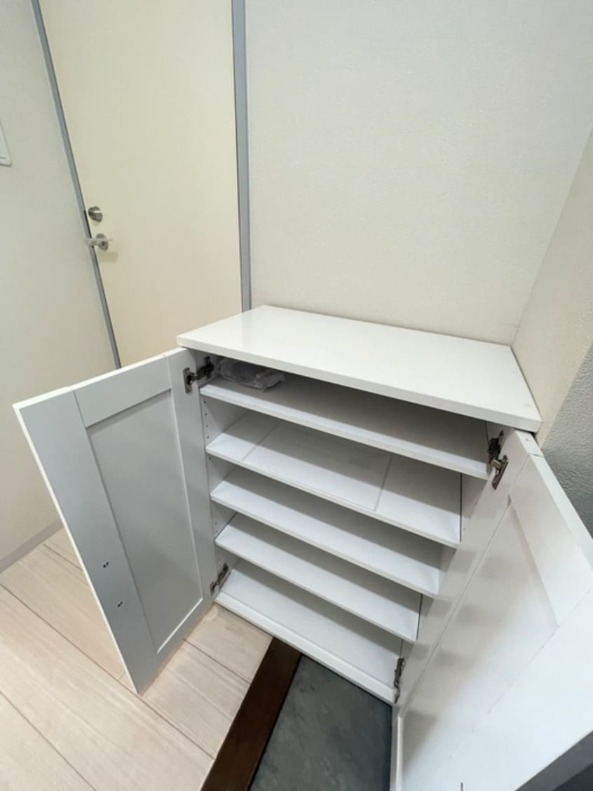靴箱 荻野ビル